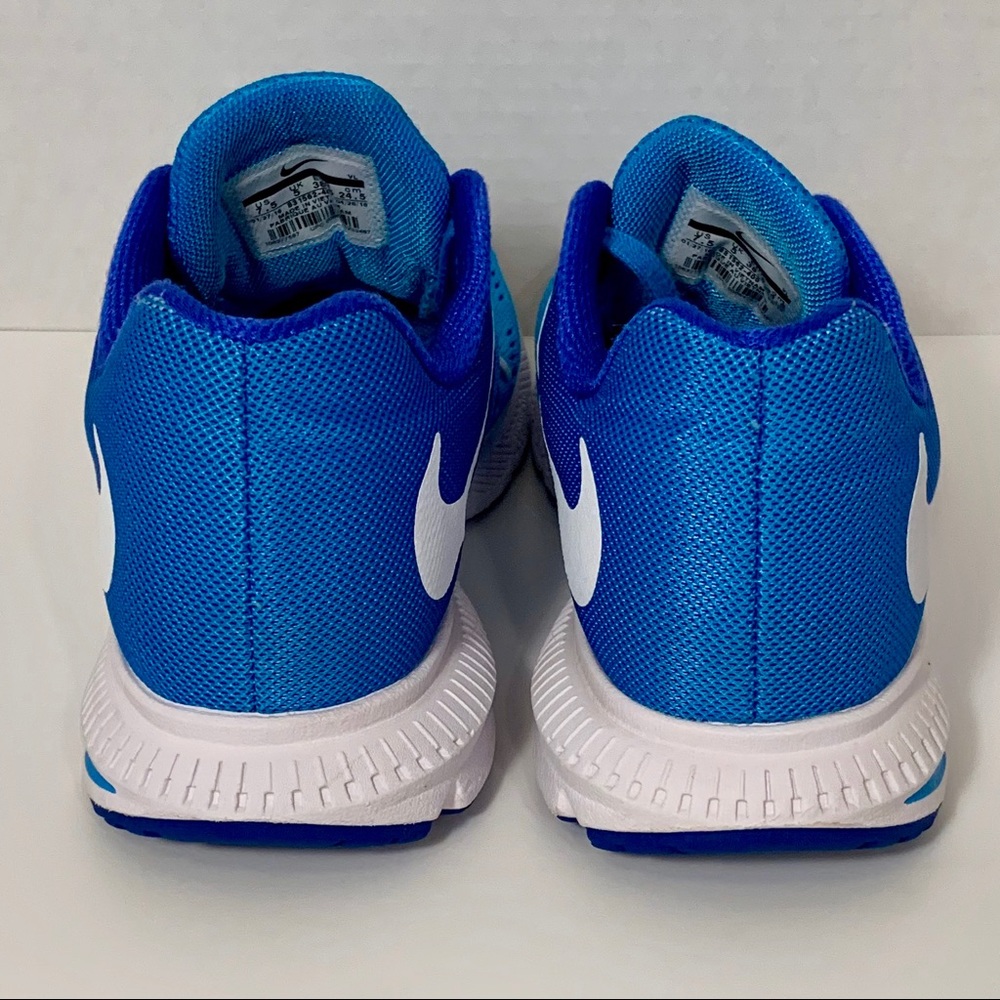 Nike Air Zoom Winflo 3 Running Shoes - Picture 4 of 8